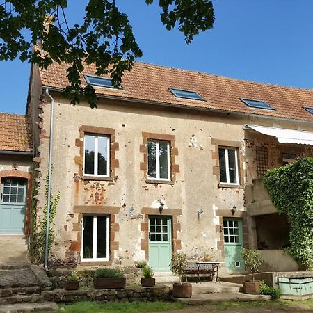 Le Moulin Du Cluzeau Bed & Breakfast Chaillac Dış mekan fotoğraf